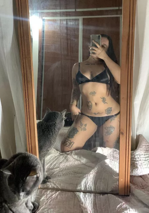 with my number one fan🖤