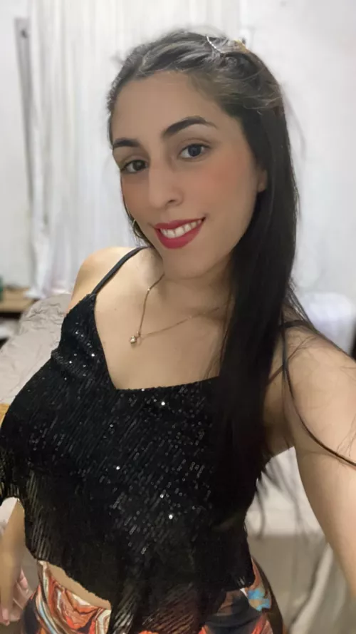 You like brunette latina chicks?