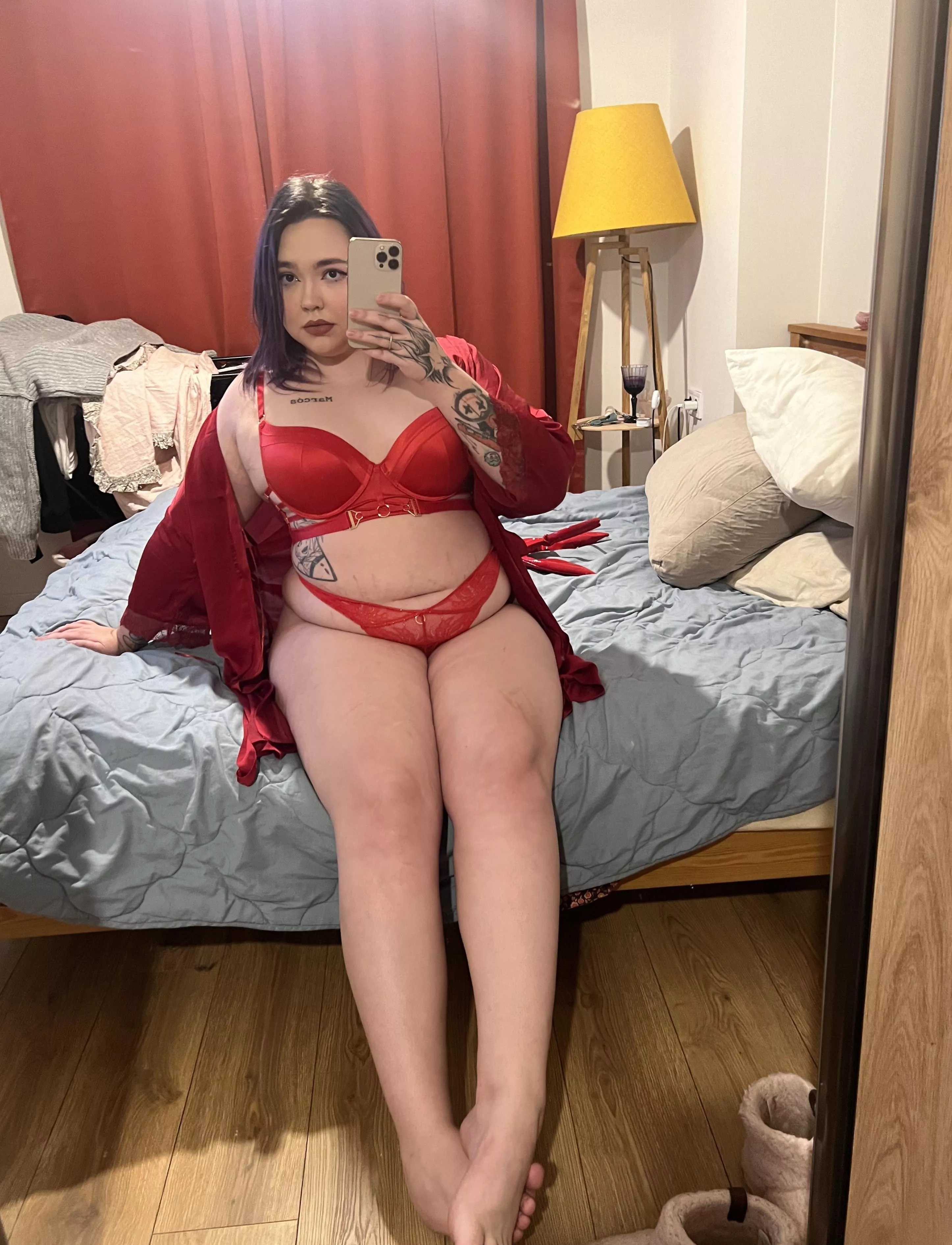 Young nephmoral babe is great material for a creampie