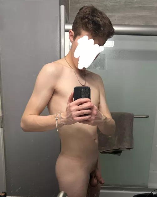 19 horny af. 18-21 twinks add me. tyler_ful05