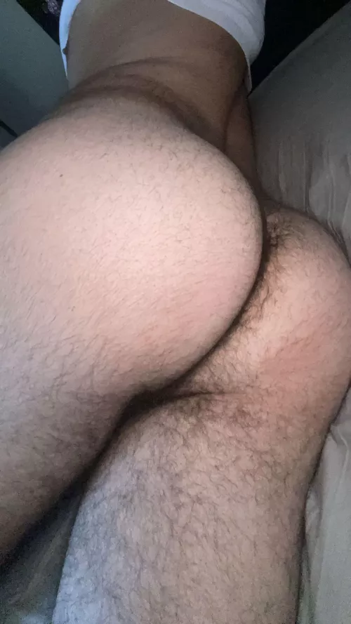 22 m virgin bottom 👀 dm w pic for snap