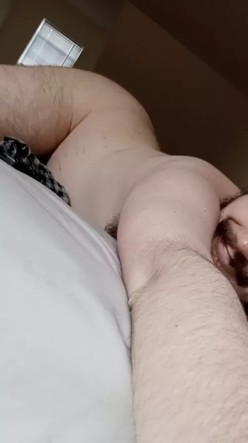 23 m us. Put my ass to work.hmu if you are 25 plus. 