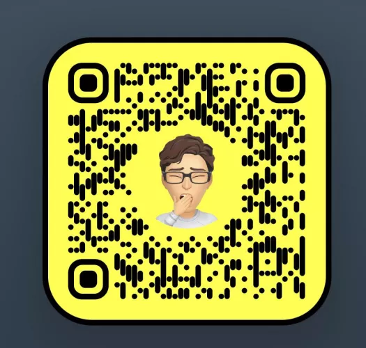 24m want to trade vids of me and my bf