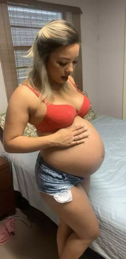 A lot more to enjoy in my pregnant video collections 😈❤️( OC)