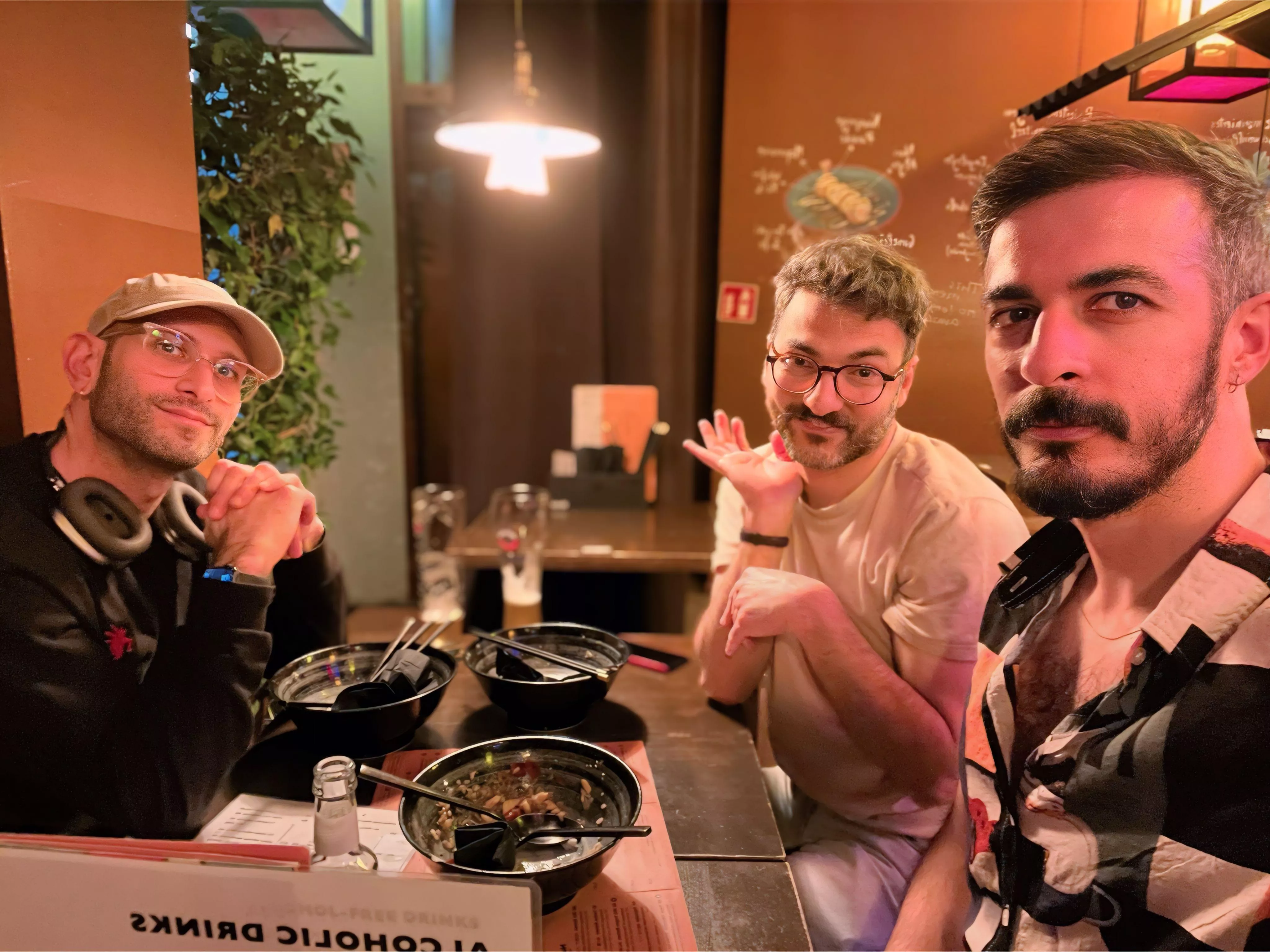 A night out with boyz. ๐ท A night out with boyz. ๐ท