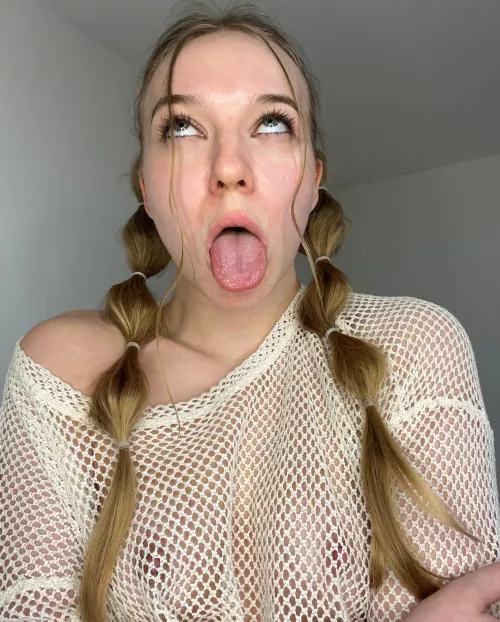 ahegao girl for drain your swollen balls