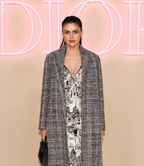 Alexandra Daddario (04/15/24)