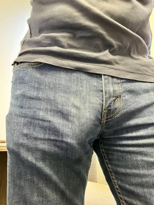 Am I cut or uncut? Can my coworkers tell?