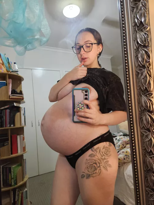 Being adored for my hugeness does make these pregnancy symptoms a little easier to put up with 