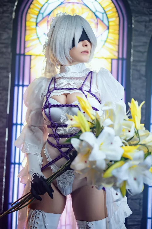 Bride 2B in shibari cosplay by Yuna Kairi