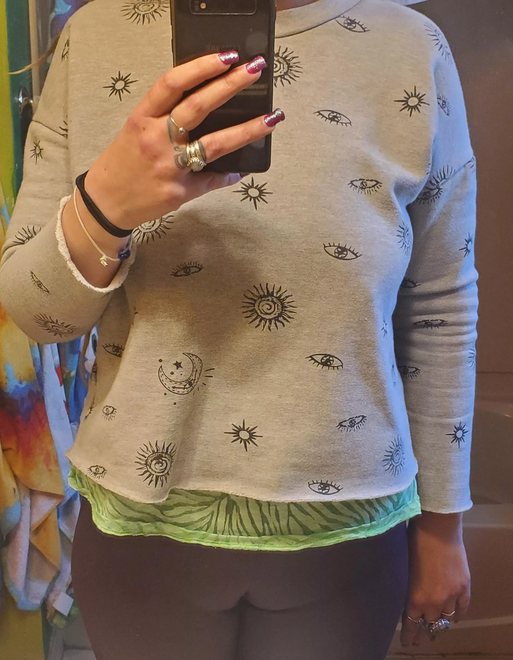 Cameltoe? More like a camelfoot today! 🤭