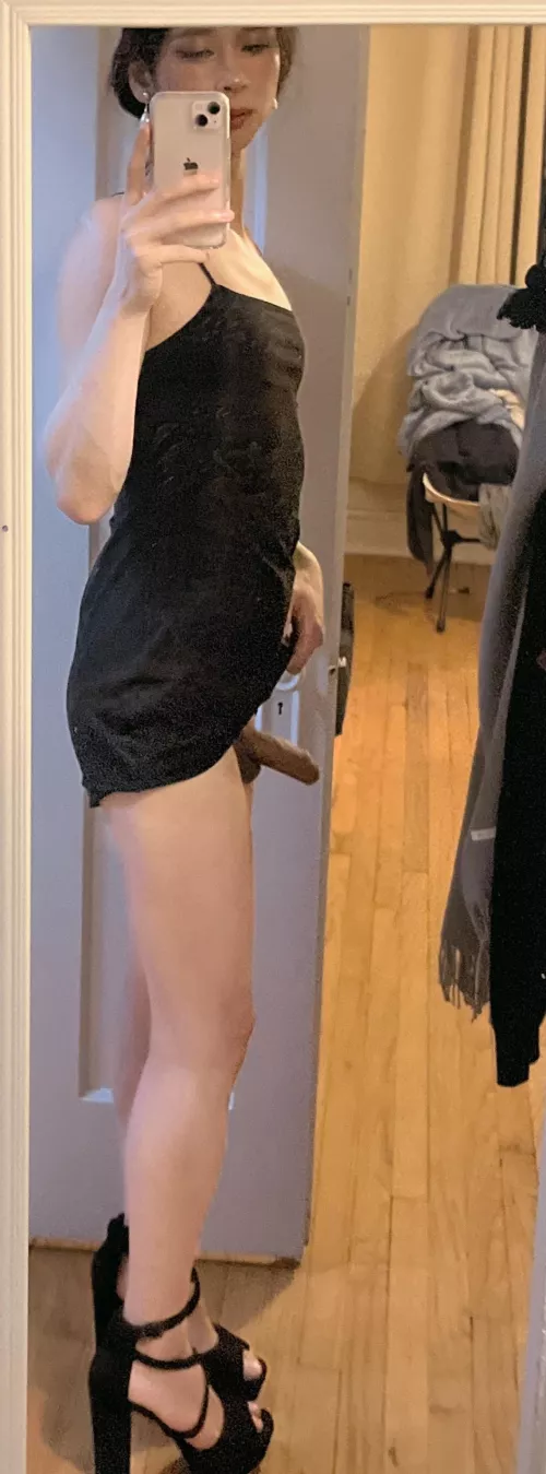 Do you wanna play with me? 💕