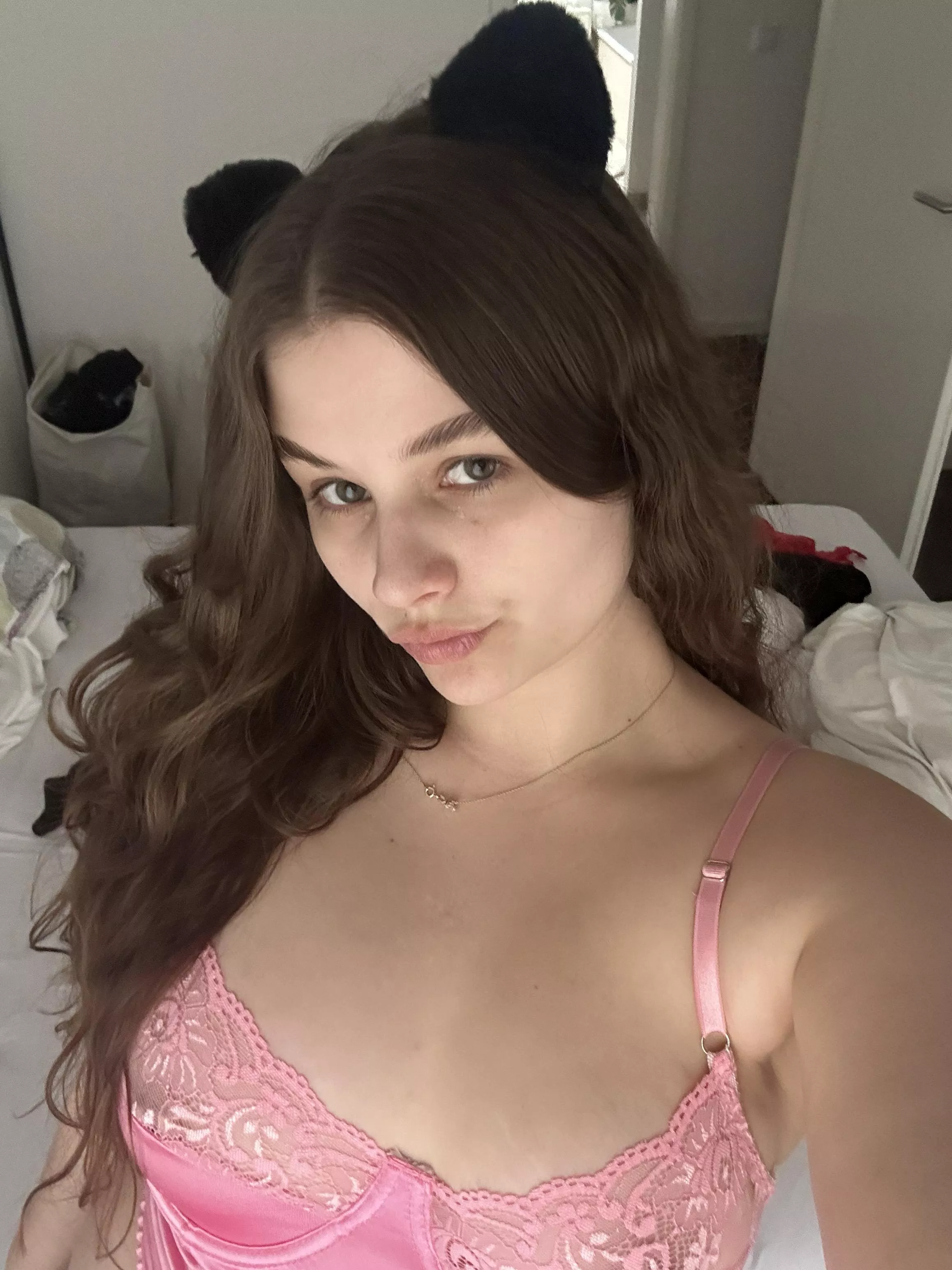 Does my thick 19yo body get you hard?