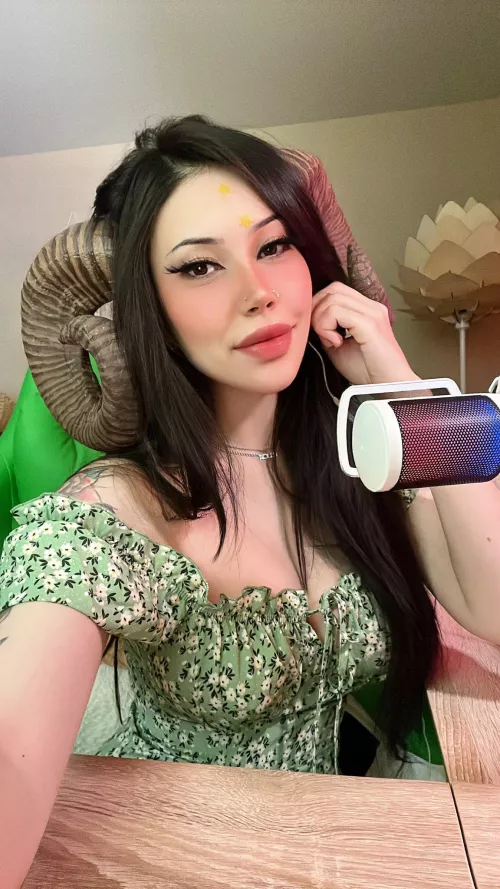 Felicia Vox (@byefeliciavox)