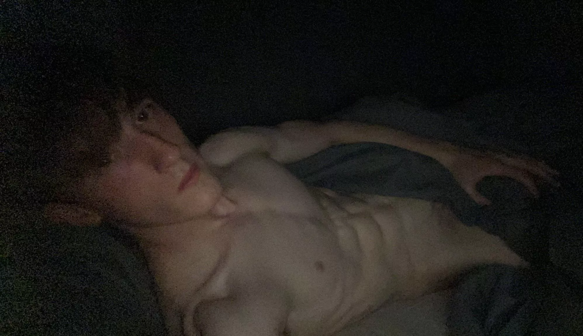 Hmu if u bttm with abs ONLY (@a7md.sufyan)