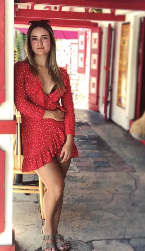 How do I look with 31? Still dating material?