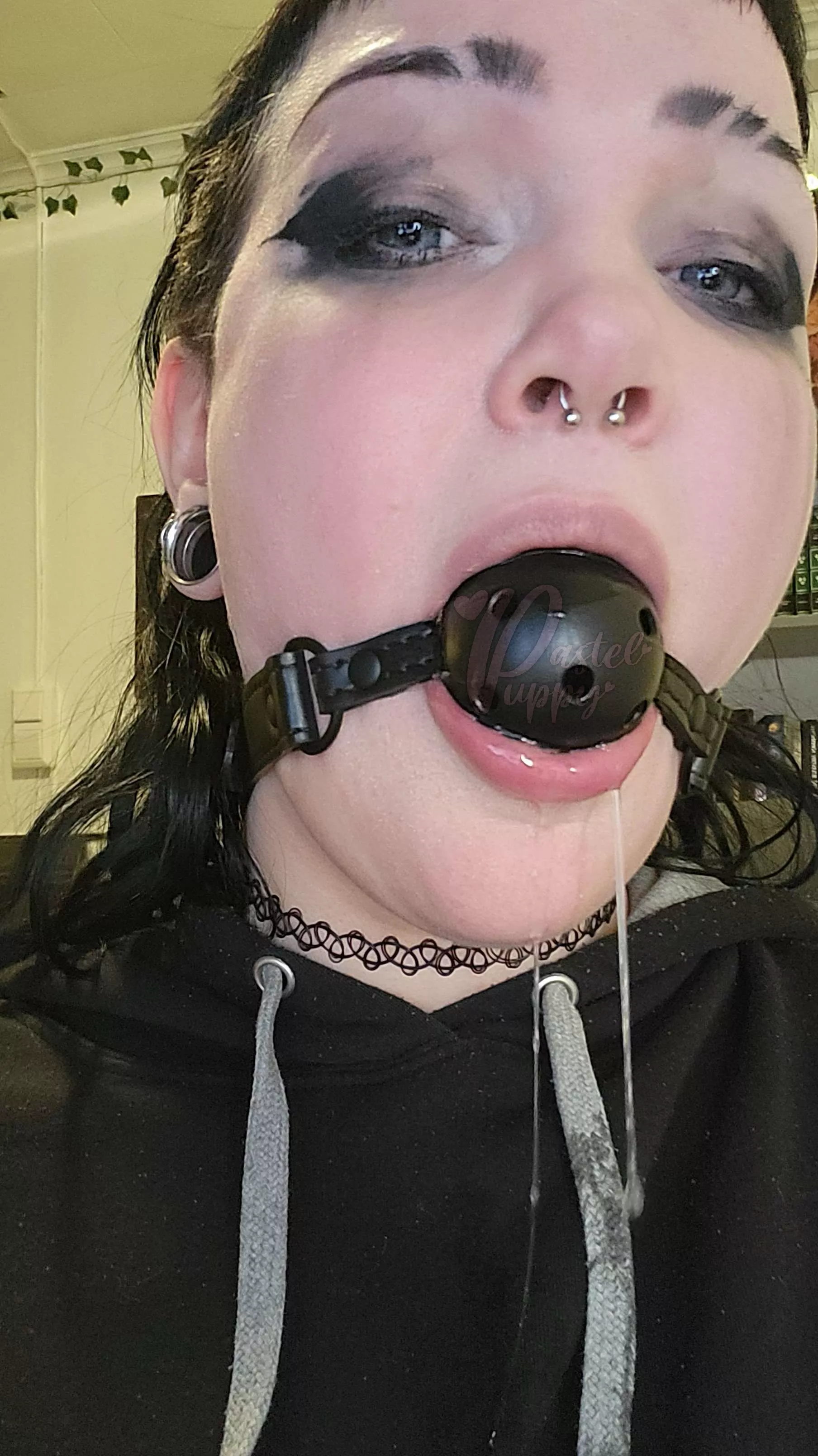 I love ball gags 😍🤤