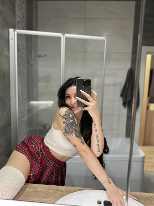 I need a bf who stretch and fuck my tight ass every day