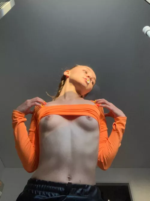 I undressed on a public lake. My boobs look great outdoors, don't you agree?