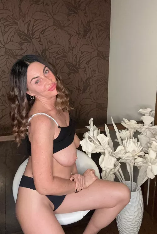 I used to hide my body, but I am hot now