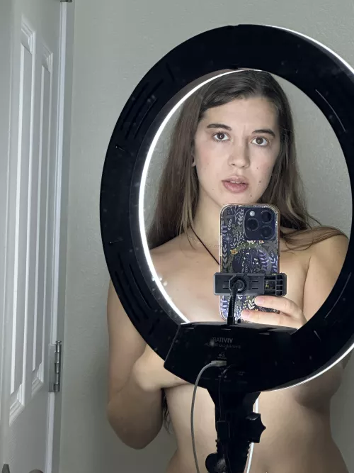 I’d look better with my hair in your hands 🤭