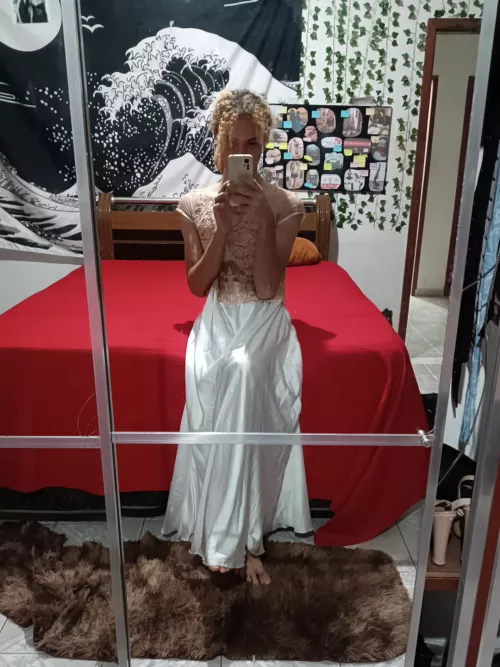 I'm New in crossdress so i only have some desses 