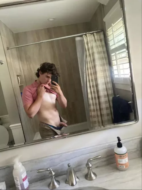 Just got home from work, and im horny…