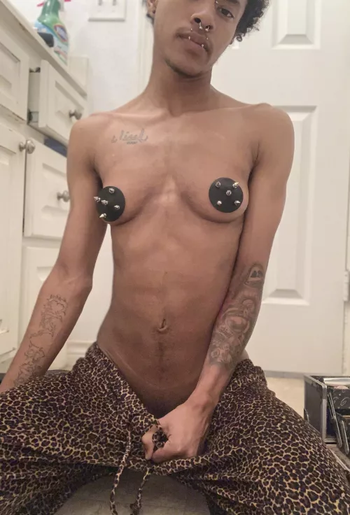 Let me satisfy your desires 😌💋