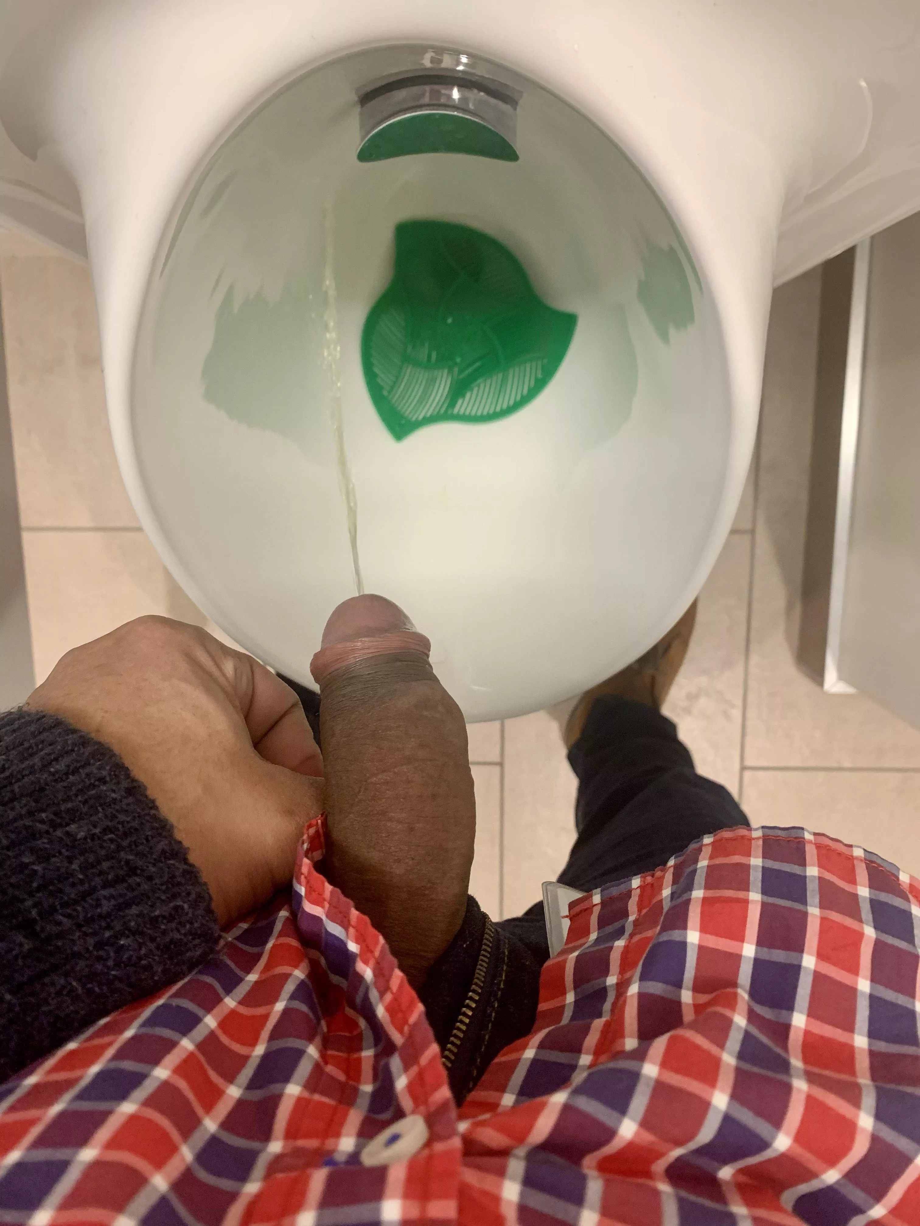 meet me at the urinal?