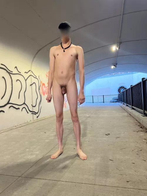 newish tunnel, not a lot of graffiti yet