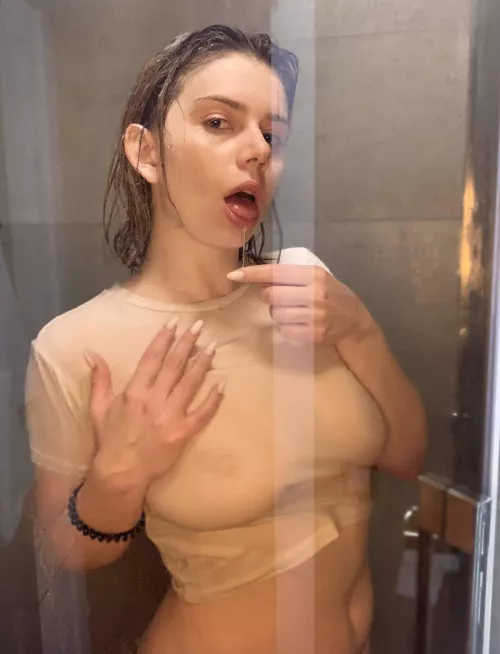 Oops looks like the shirt is a little wet lol