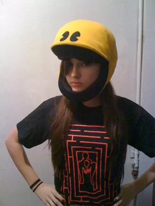 Pac-Sasha (love the tshirt)...