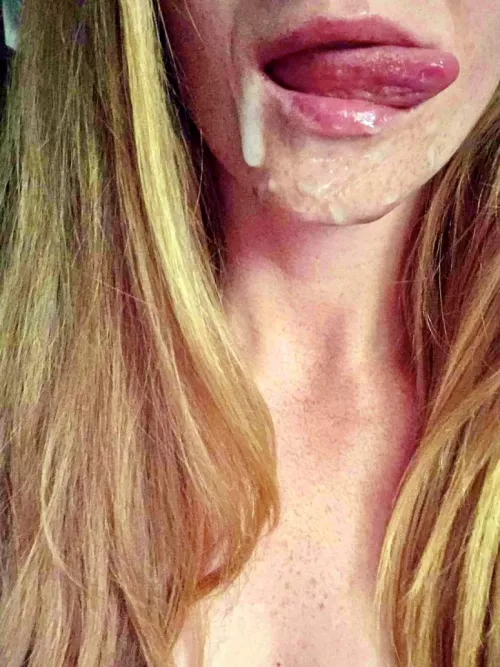 Pretty Ginger Cum Slut 