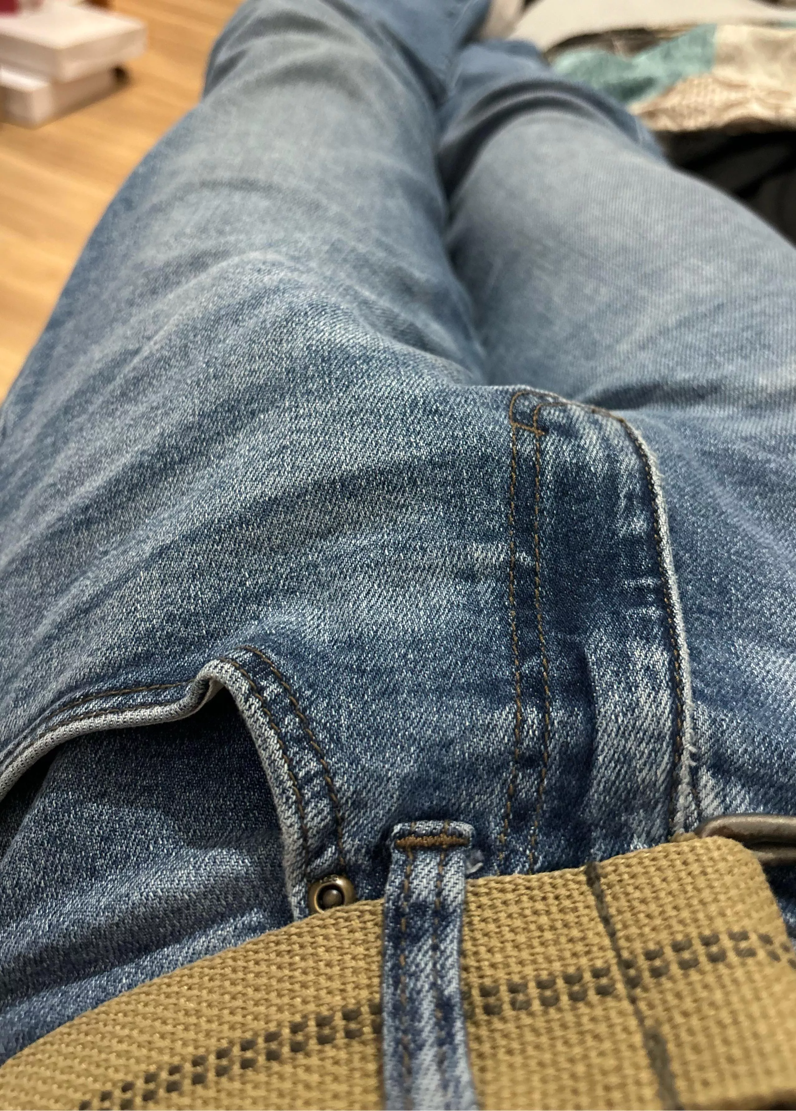 Seeing on the ladies walking on the street in short shorts got me so hard!