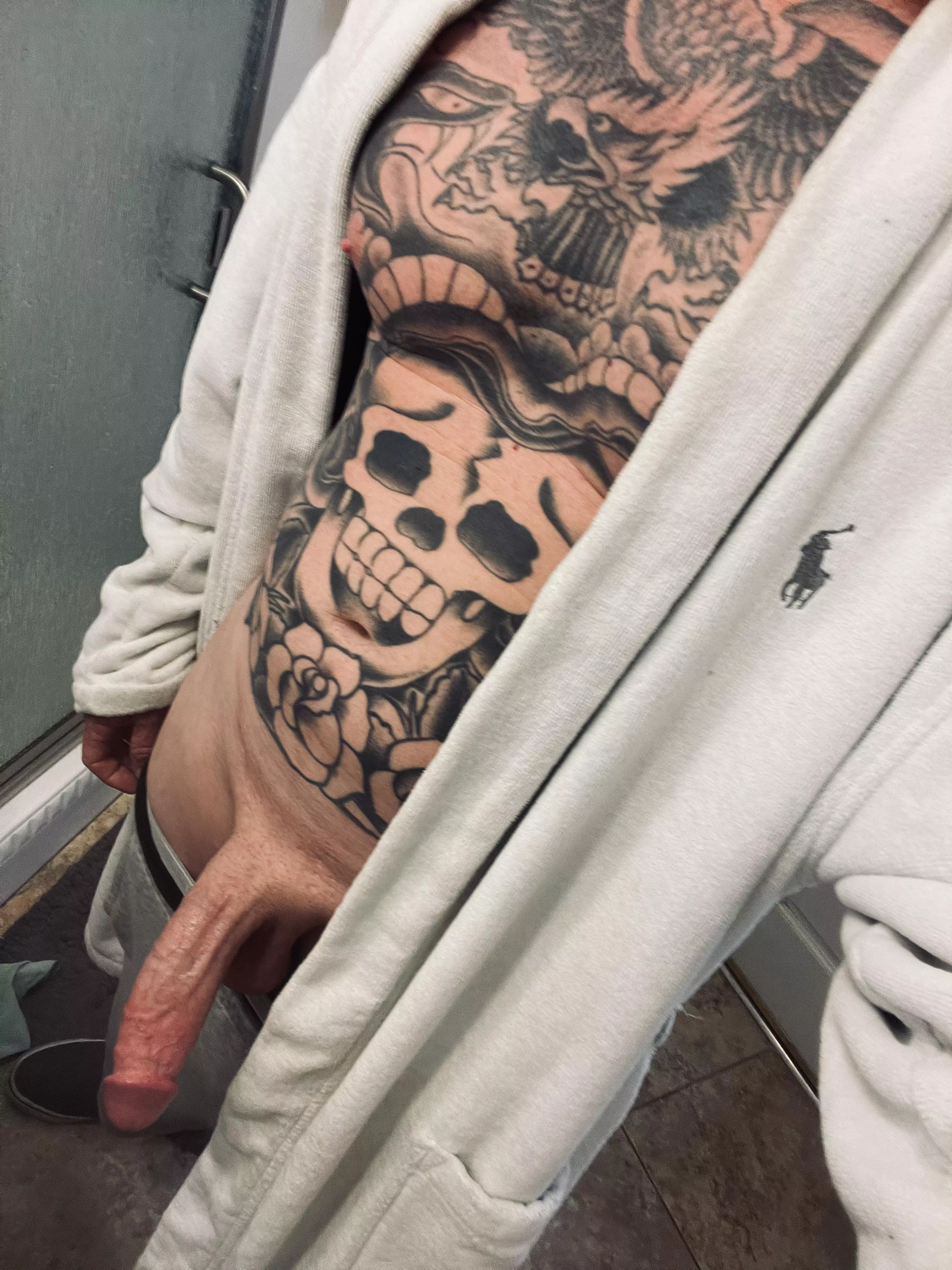 Should we stay in bed a little longer?