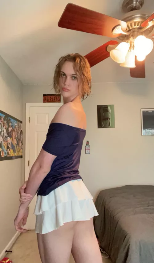 Skirts are the best!🤭