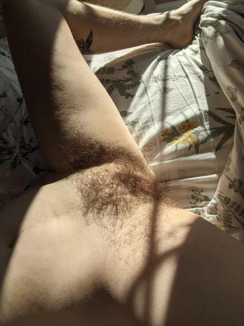 Sometimes hairy guys are also girls with tight pussies that need to be filled 