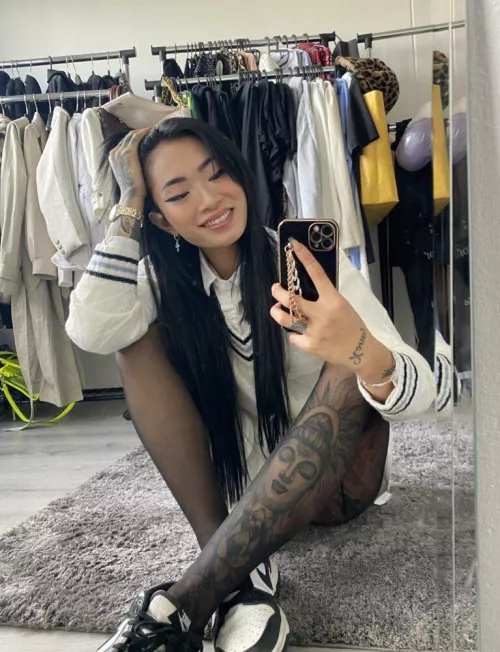 Tatted Asian Girls make the best freaks 😍😍😍