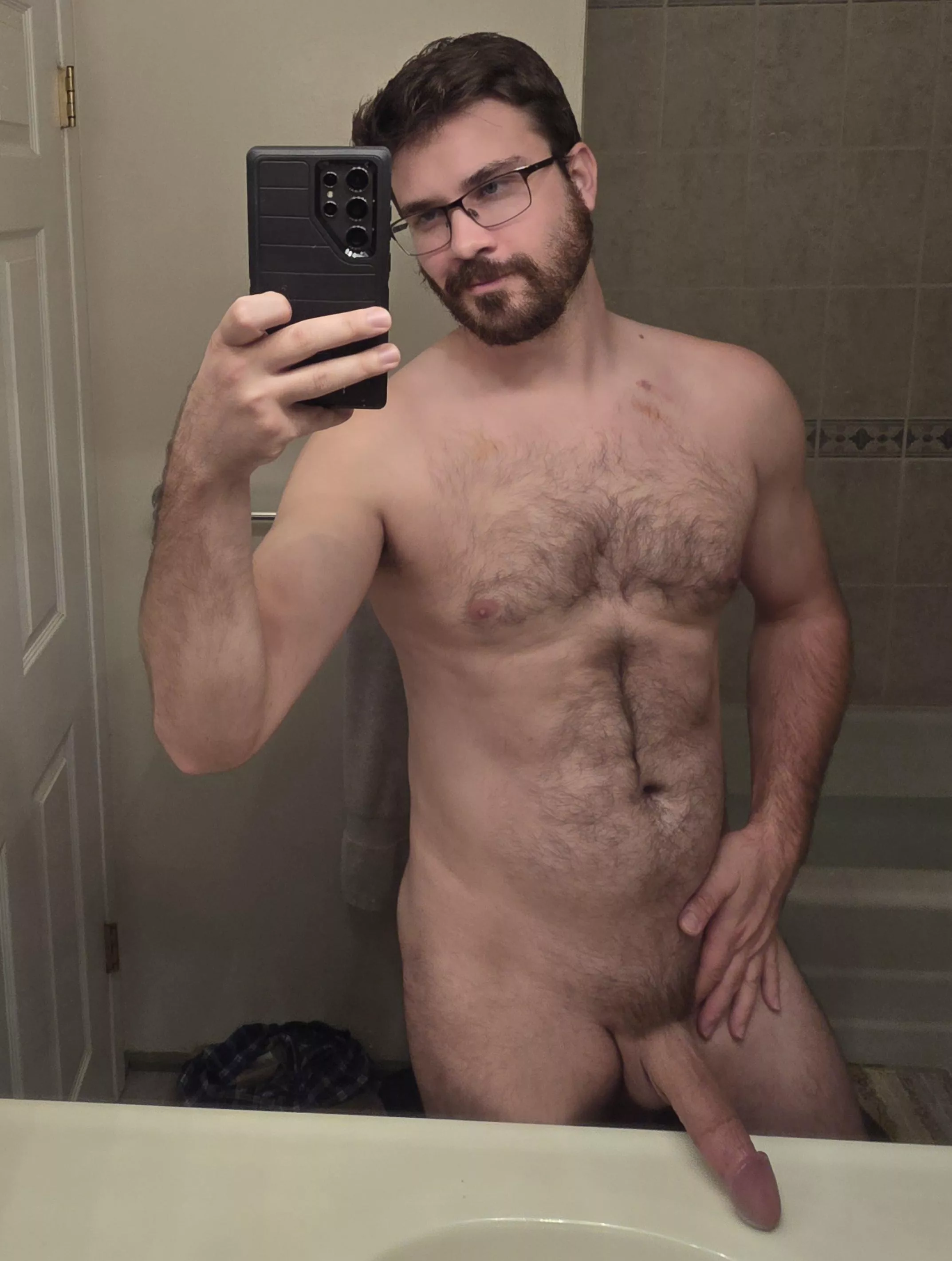 The beard is filling out nicely