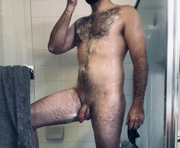 These shower pics always make a mess. 