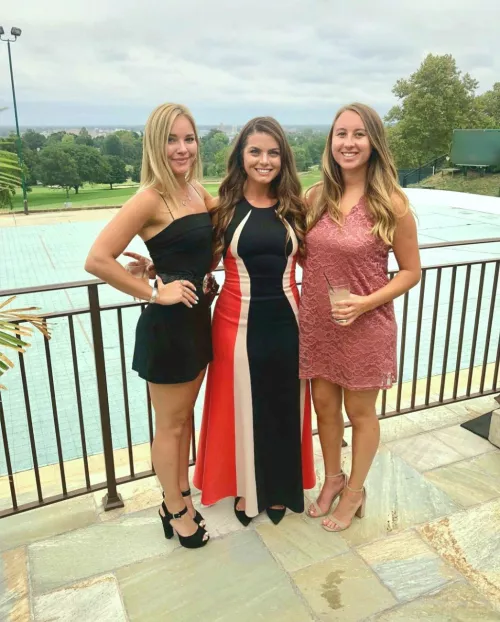 Three young best friends💯🔥