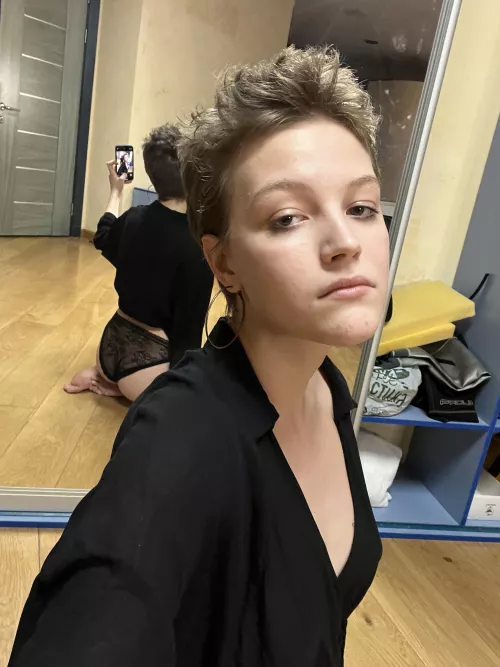 Tired in front of the mirror 