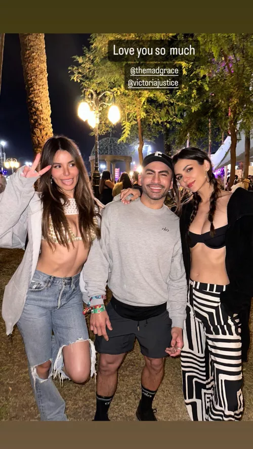 Victoria Justice and Madison Grace