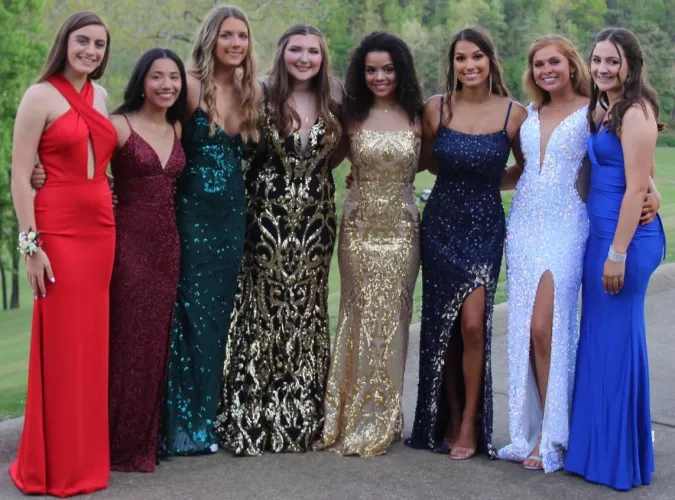 Which sorority girl would you fuck after their formal [8]