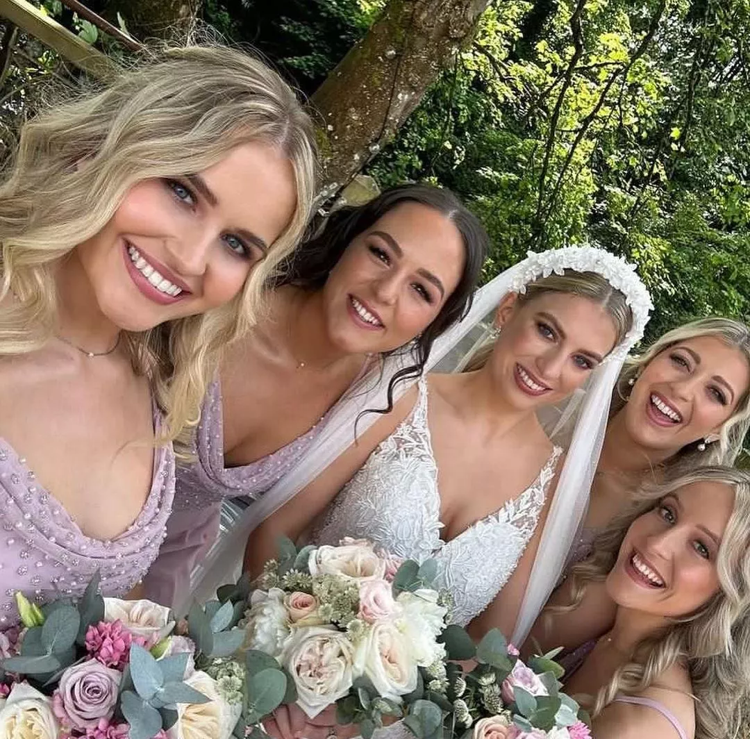 Who are you picking in this bridal party? [5]