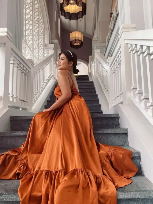 Your favorite classy girl.