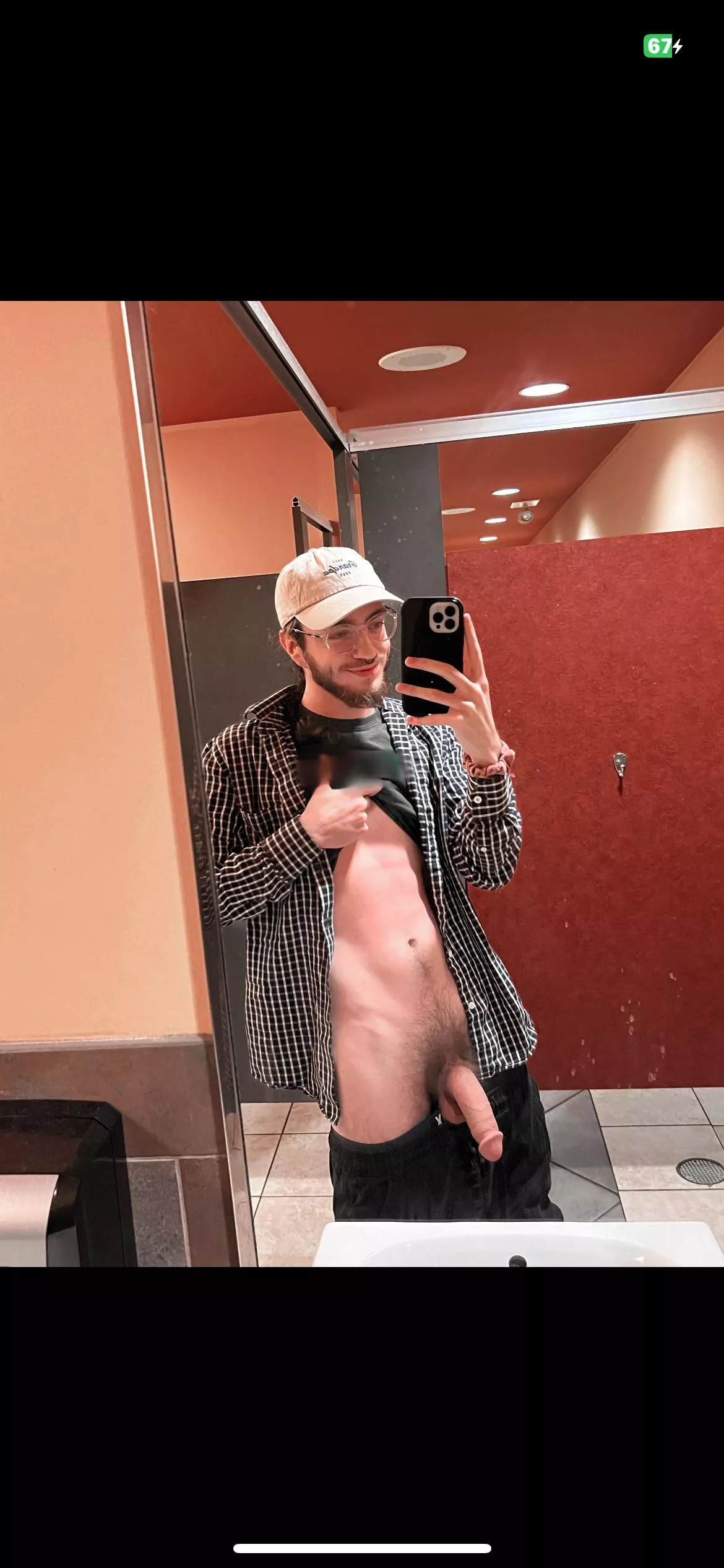 [18] Who is willing to give some money on Paypal for fuck videos etc 😝