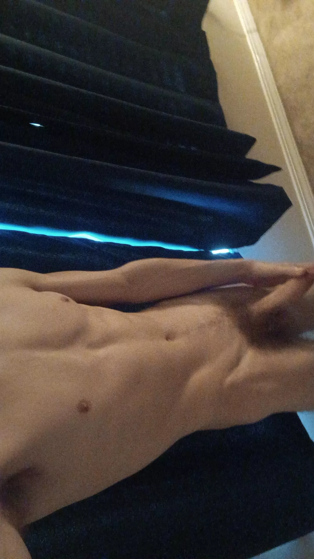 19 skinny/ similar ONLY