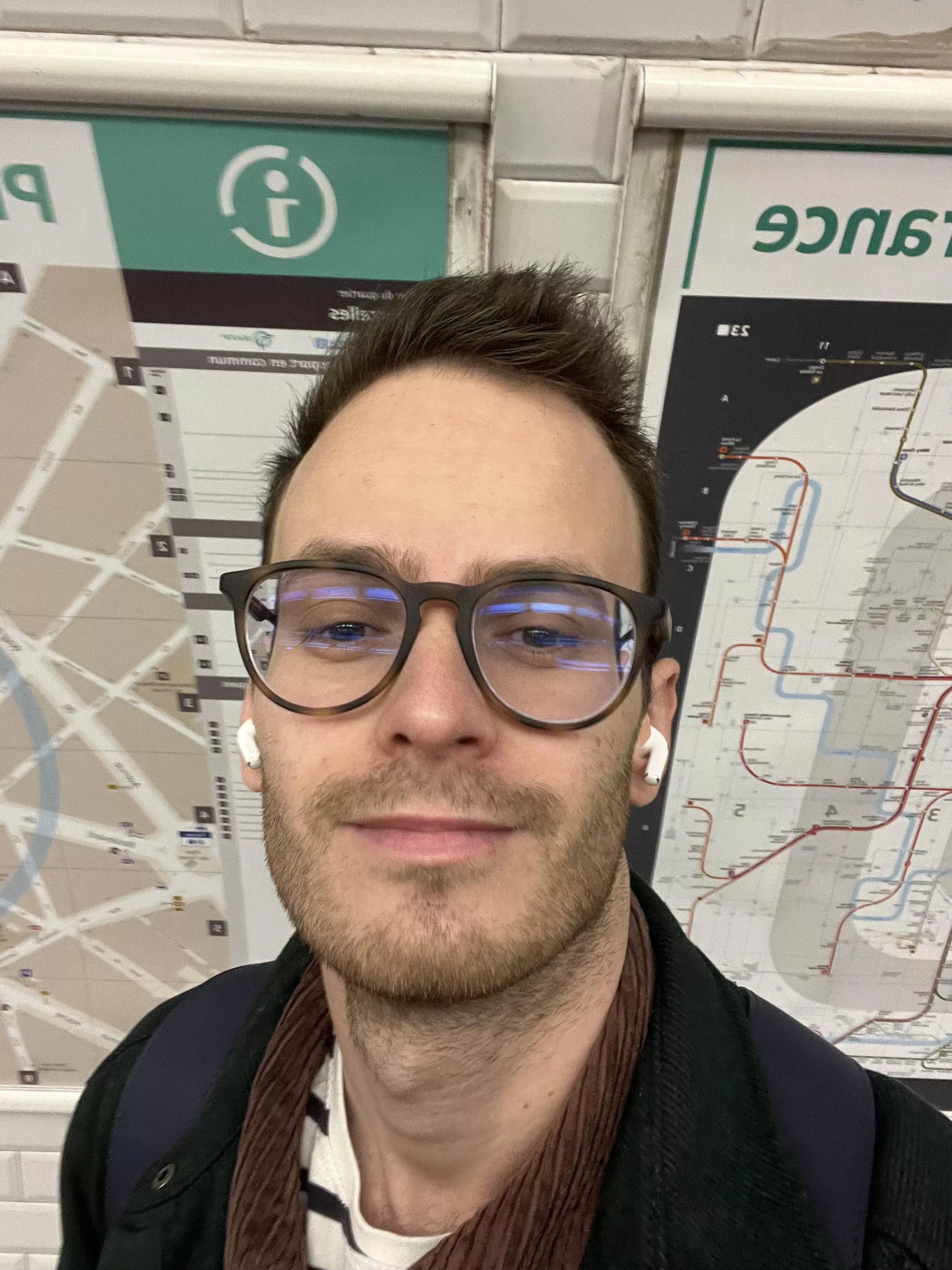 [25] The struggle of the daily commute is real 🥹