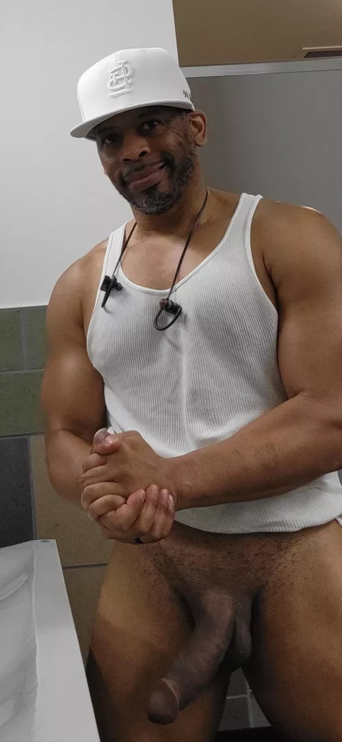 (52) Ready for a pump session?